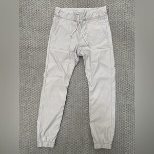 BEVY FLOG woman’s jogger stripe pants- size 25